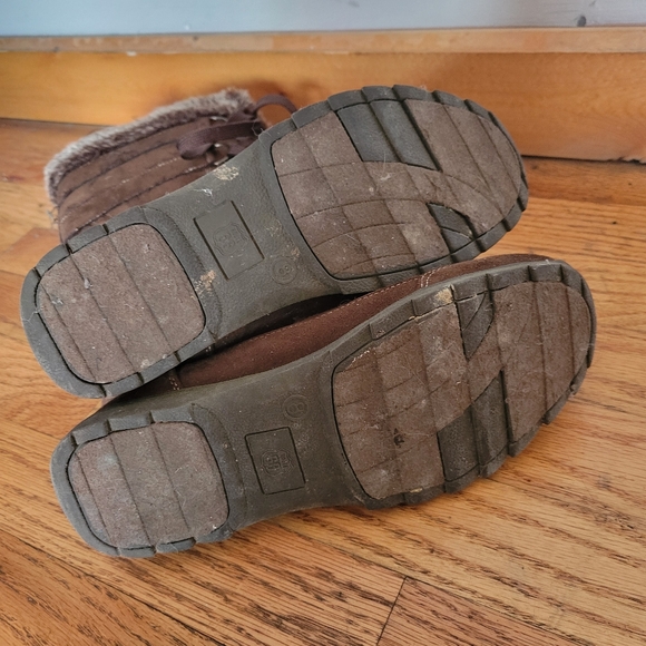 Route 66 Brown Fur-Lined Boots - Picture 7 of 7